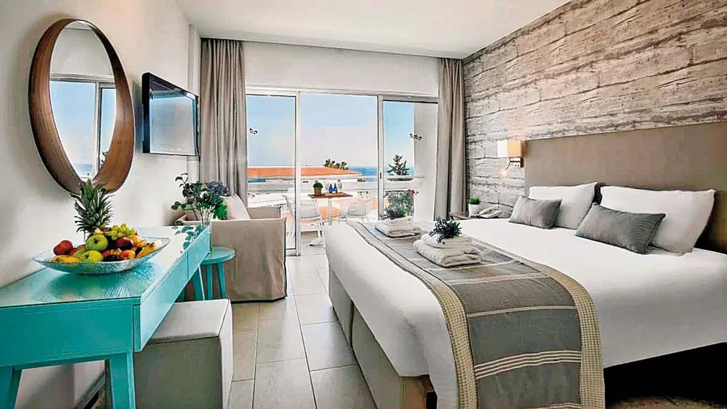 Leonardo Plaza Cypria Maris Beach Hotel & Spa ROOM_EXAMPLE