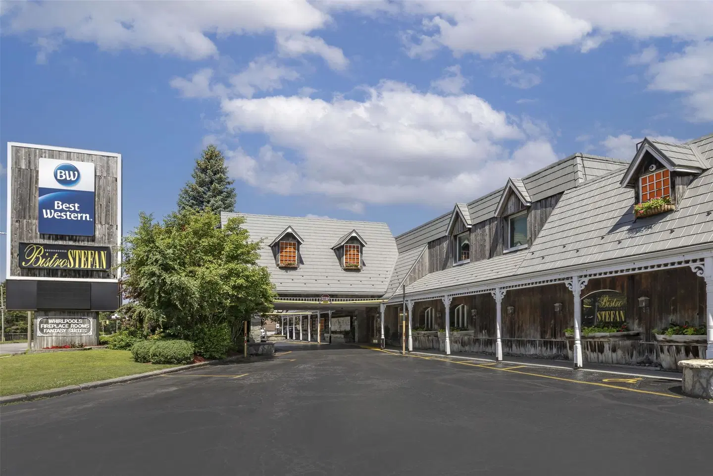 Best Western Fireside Inn EXTERIOR