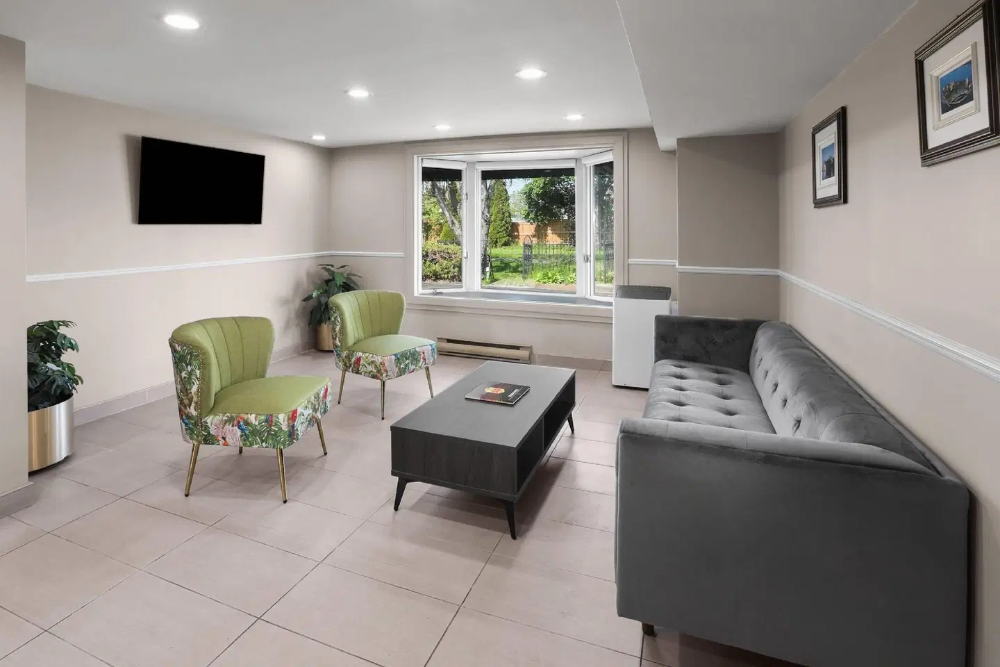 Super 8 by Wyndham Gananoque/Country Squire Resort ROOM_EXAMPLE