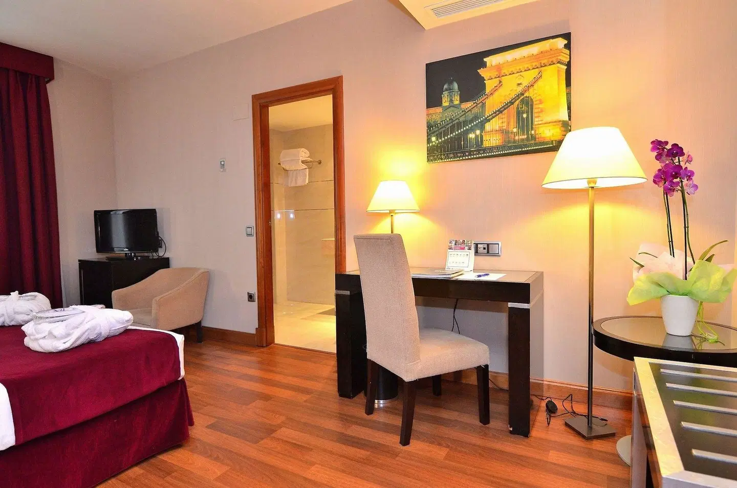 Clement Barajas ROOM_EXAMPLE