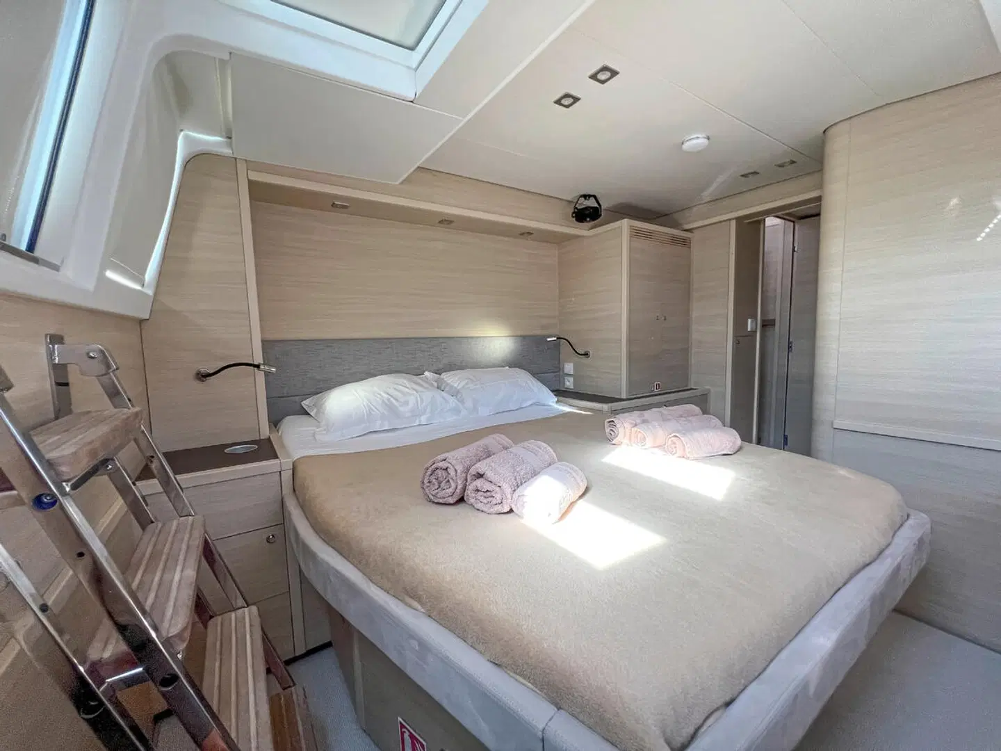 Segeltörn Praslin Dream Premium ROOM_EXAMPLE