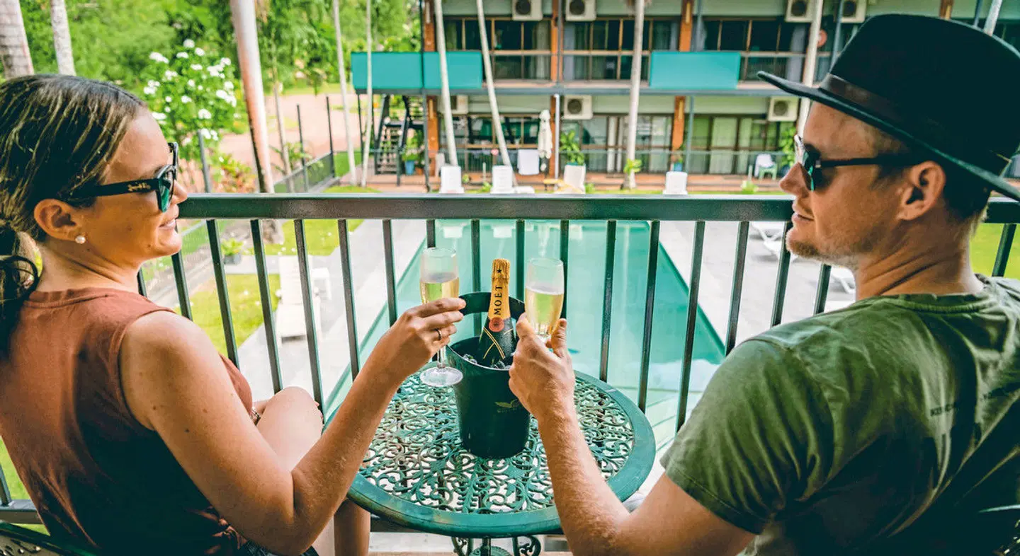 Litchfield Outback Resort PEOPLE