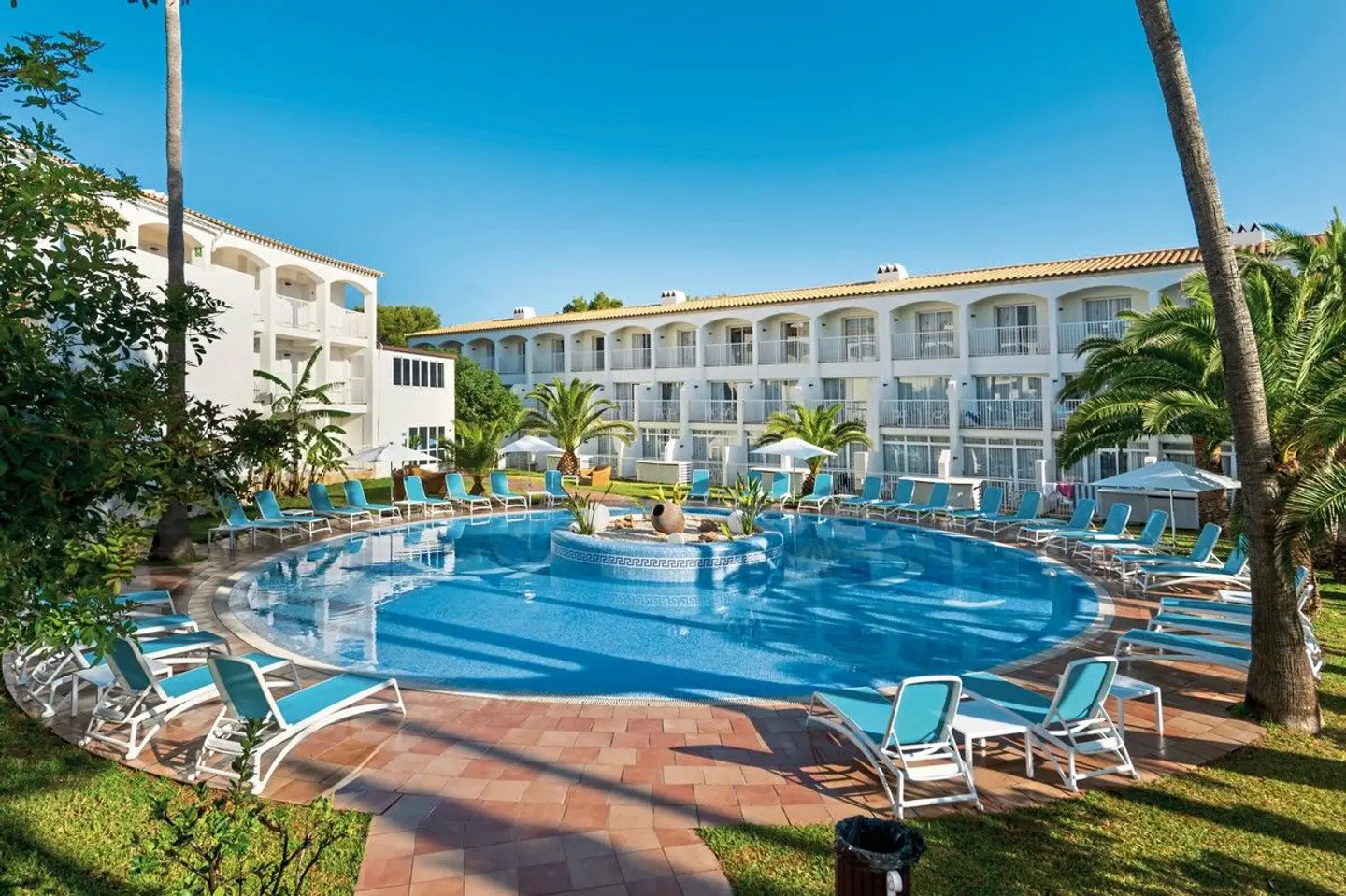 Vibra Cala Tarida OUTDOOR_POOL