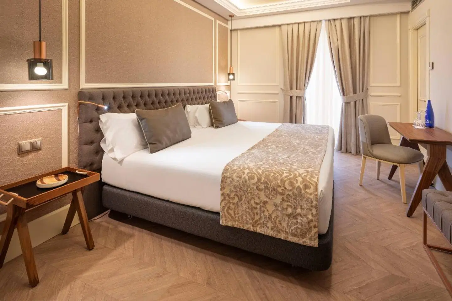 Catalonia Las Cortes ROOM_EXAMPLE