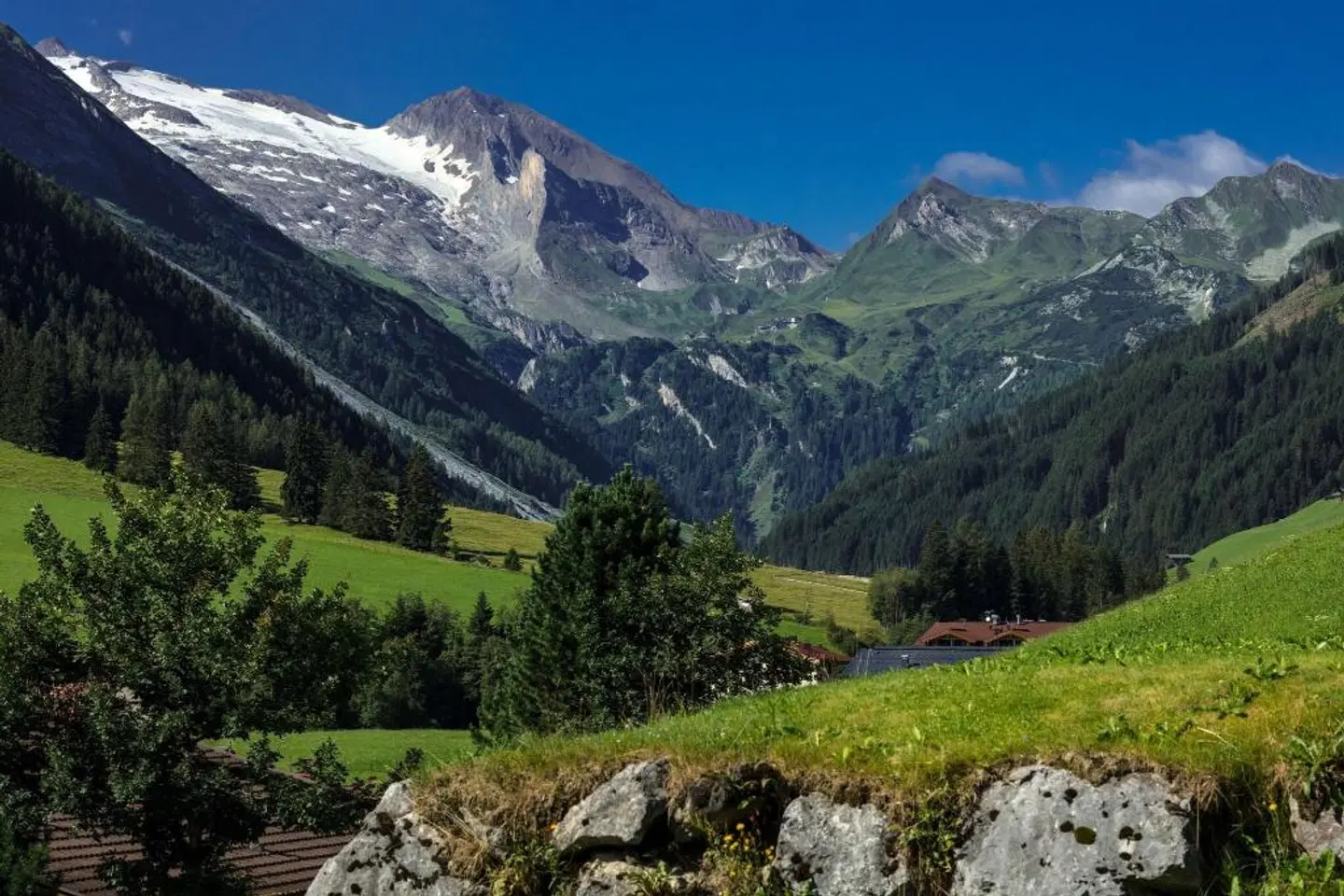 Hotel Höhlenstein LANDSCAPE