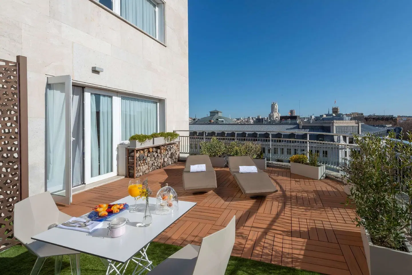 NH Collection Madrid Suecia Terrasse