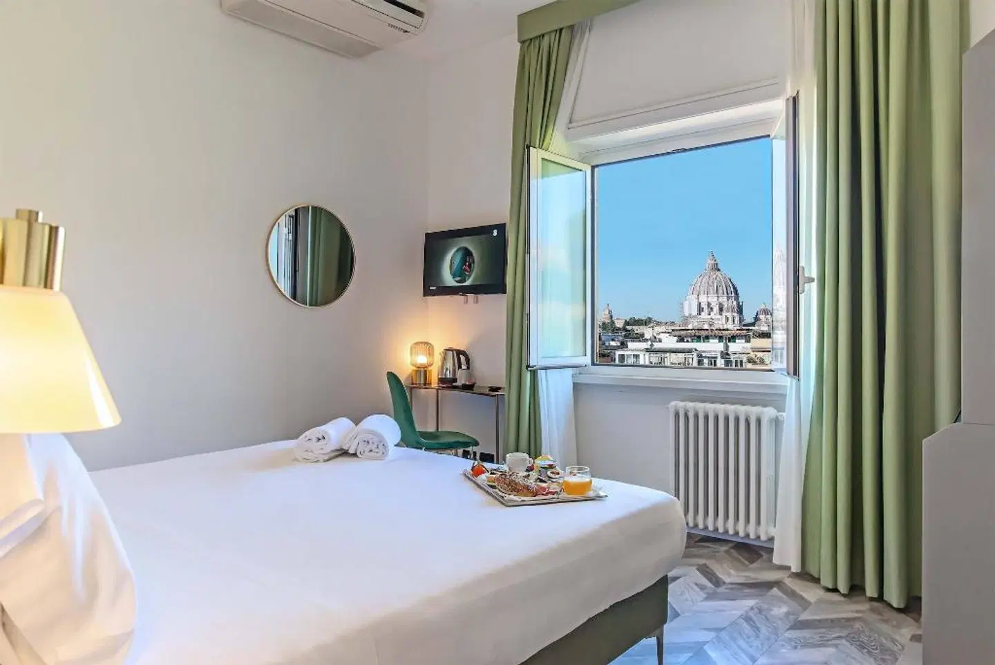 Bloom Hotel Roma Badezimmer