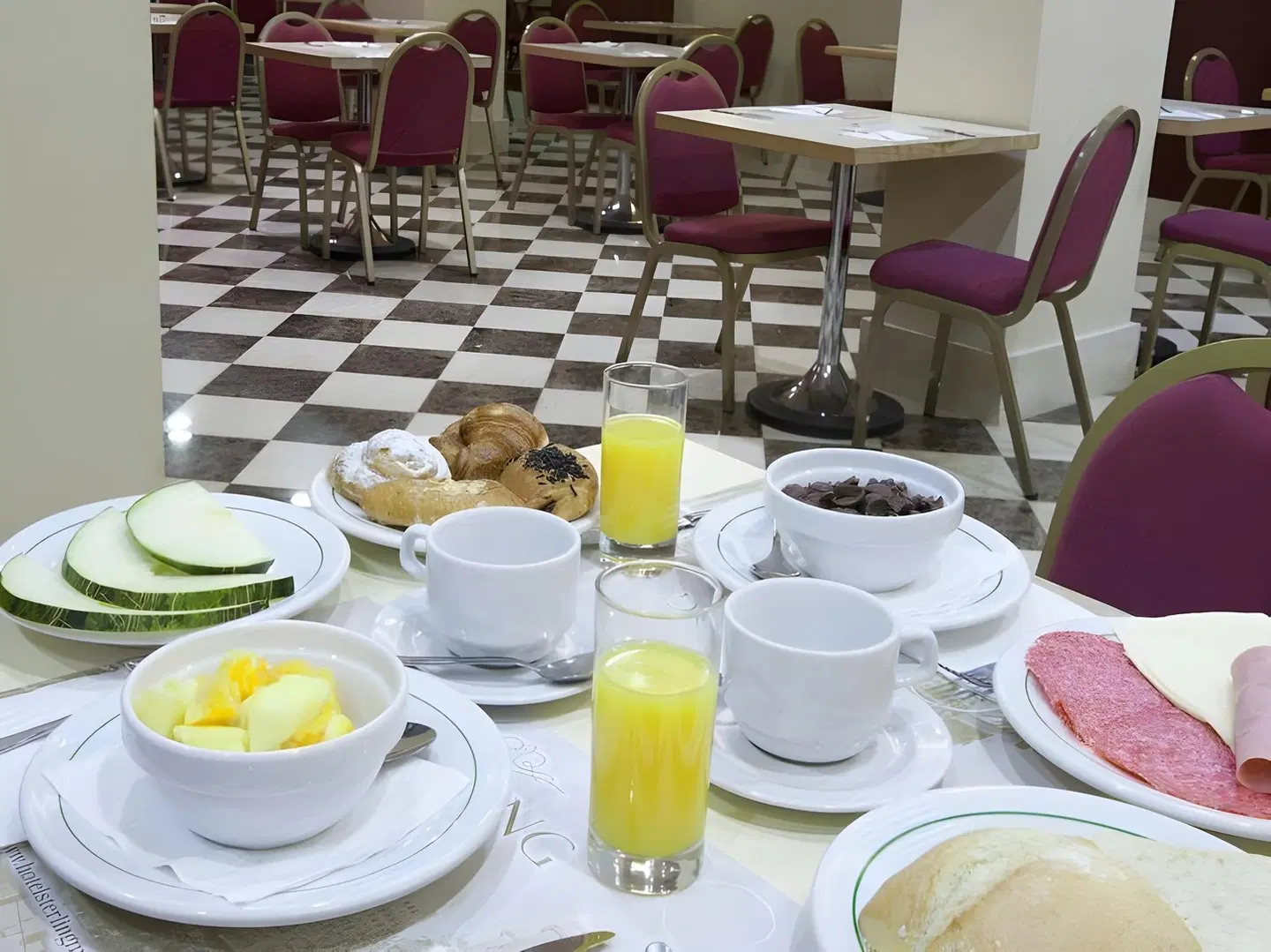 Sterling Restaurant