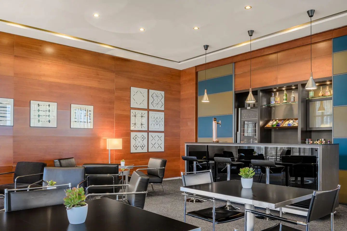 AC Hotel by Marriott Guadalajara, Spain Bar
