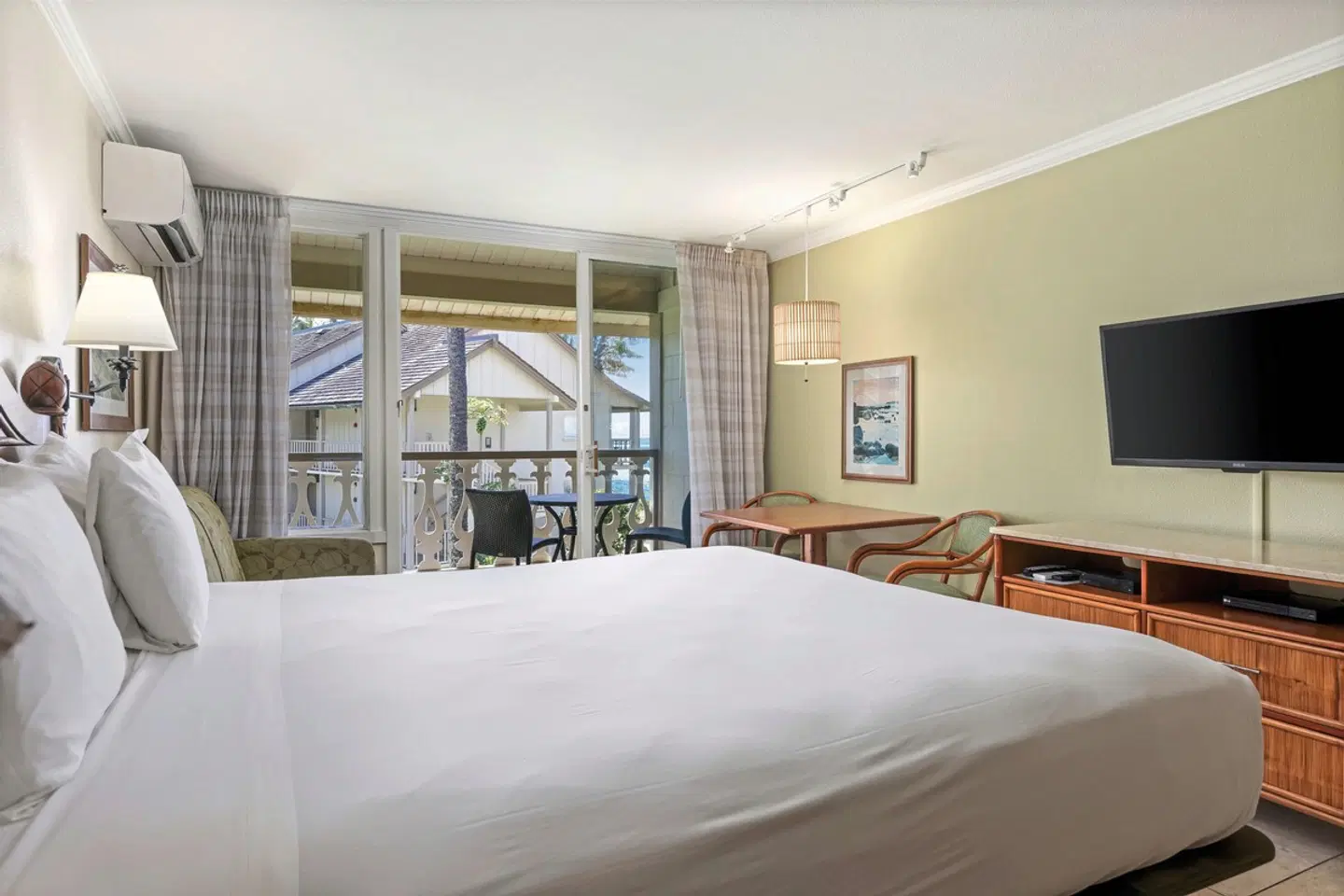 Aston Islander on the Beach ROOM_EXAMPLE