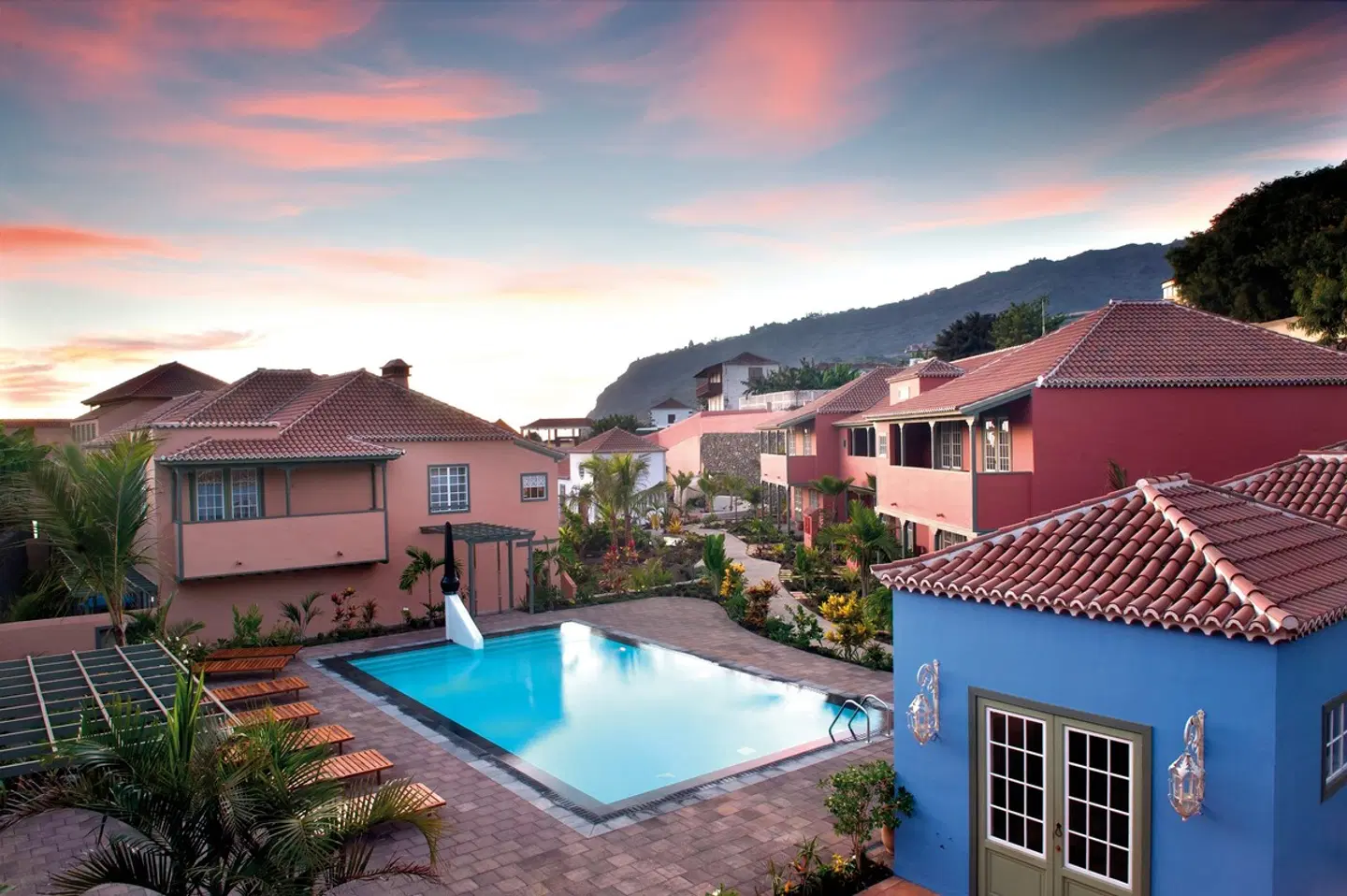 Hacienda de Abajo OUTDOOR_POOL