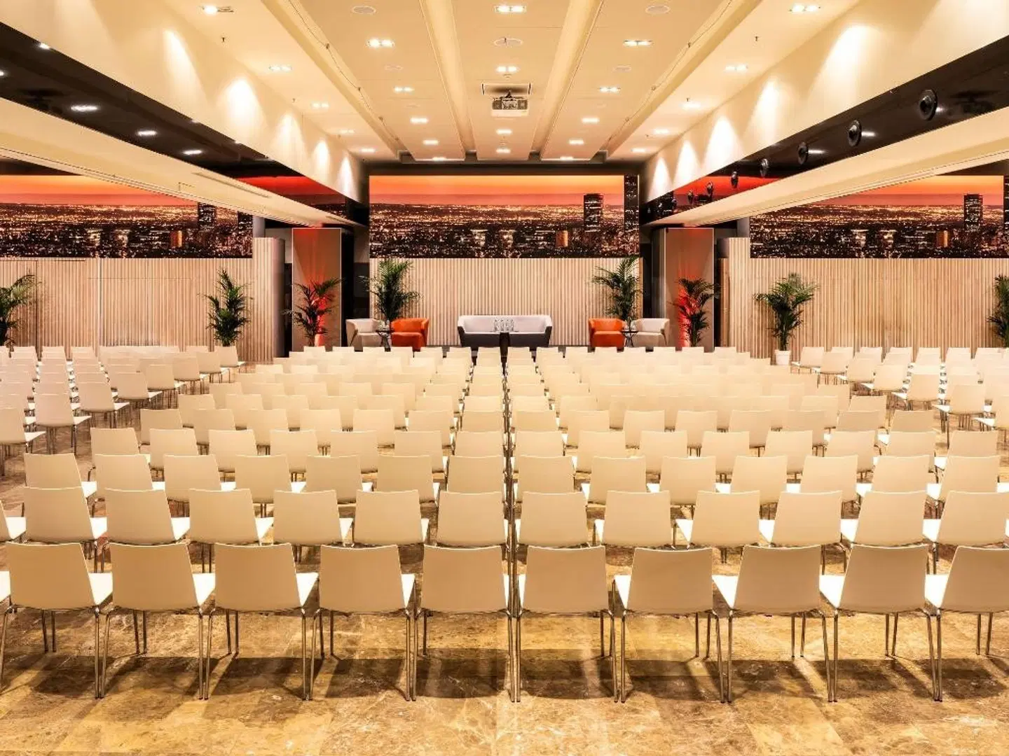 Novotel Madrid Center (ex Convención) Konferenz