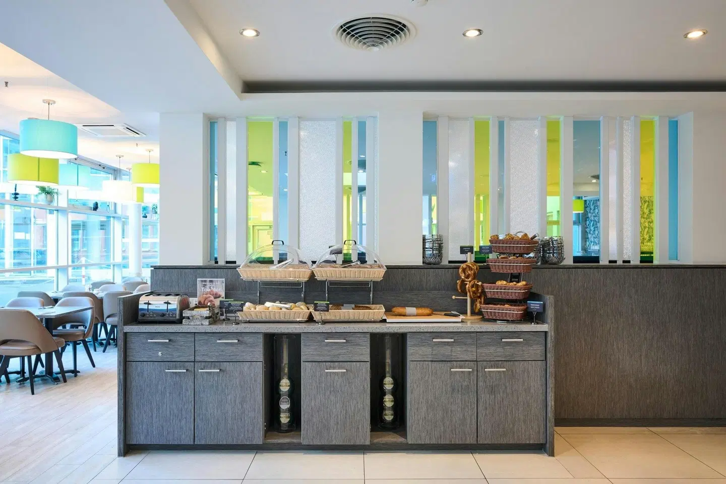 Premier Inn Würzburg Bar