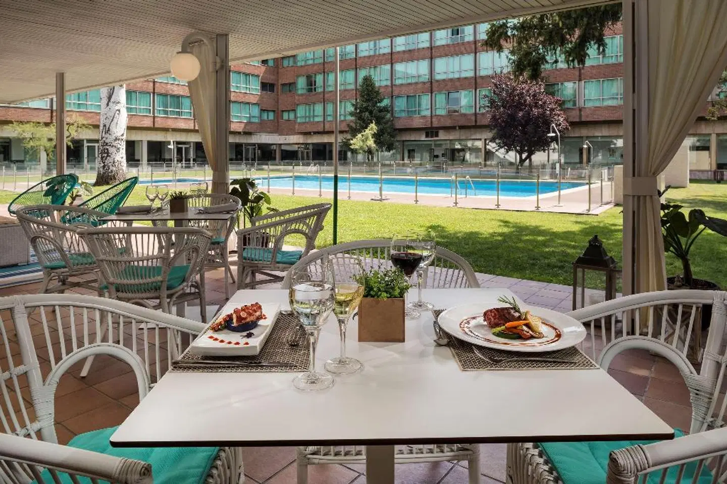 Meliá Barajas Terrasse