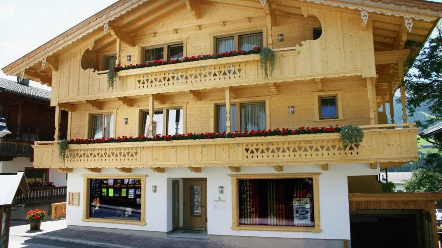 Gästehaus Schneider EXTERIOR
