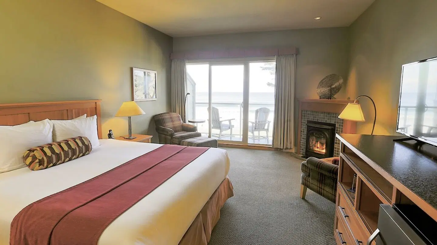 Long Beach Lodge Resort ROOM_EXAMPLE