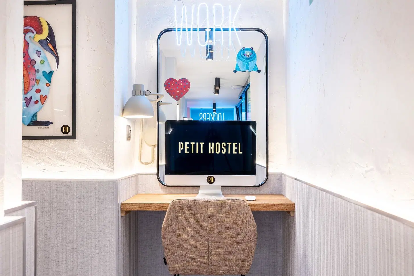 Petit Hostel Palacio Real Badezimmer
