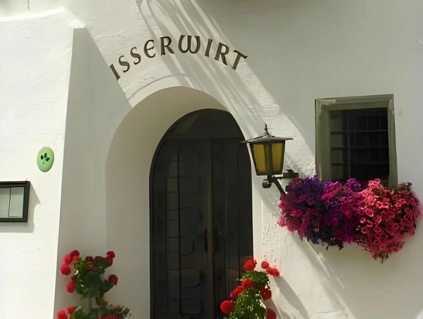 Isserwirt EXTERIOR