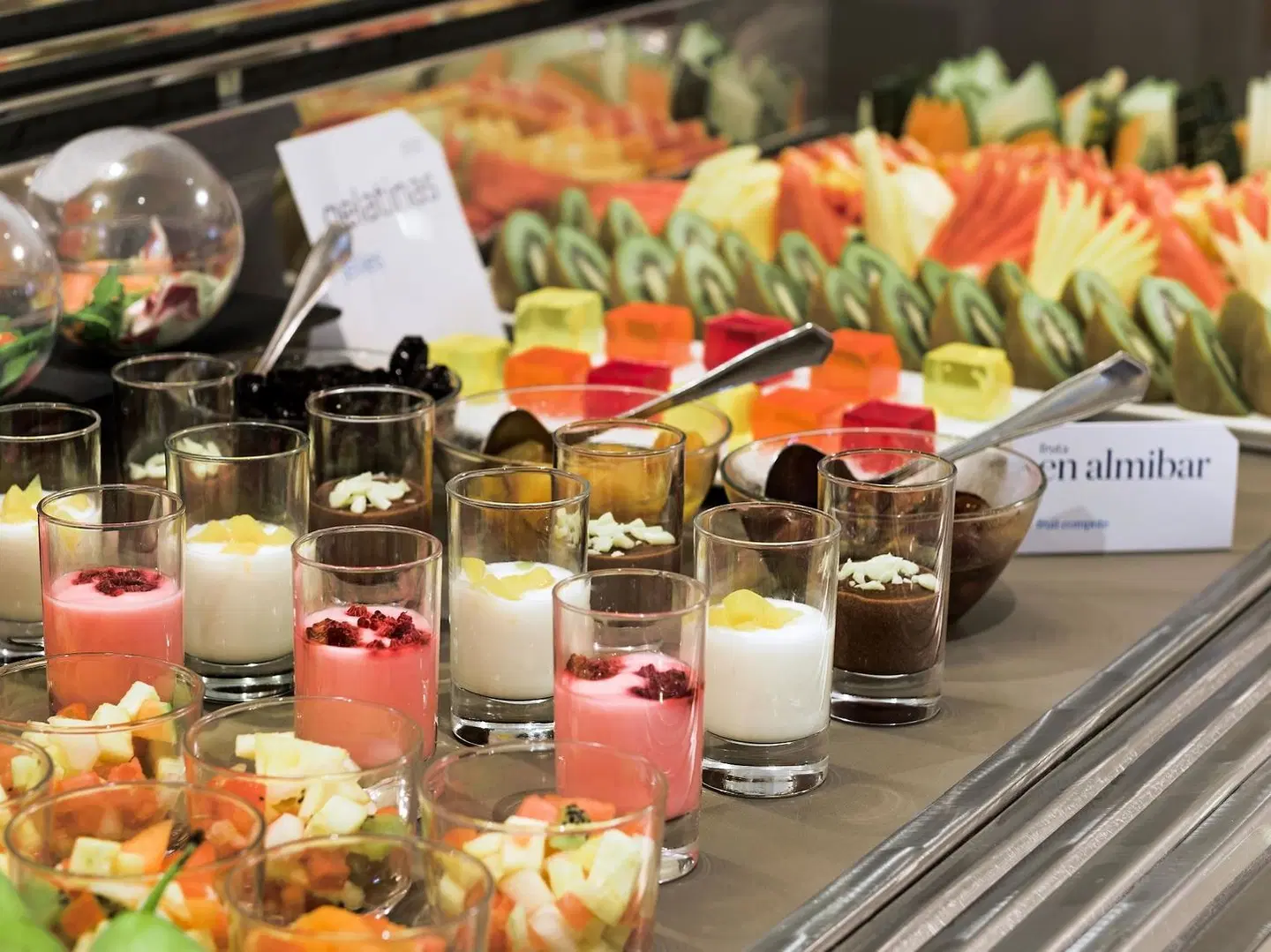 NH Madrid Zurbano Restaurant