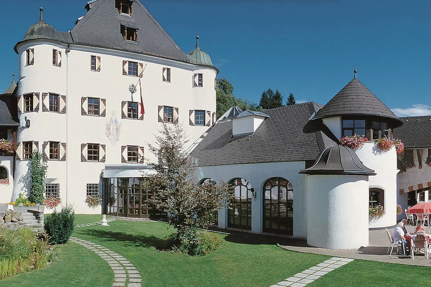 Family Hotel Schloss Rosenegg EXTERIOR
