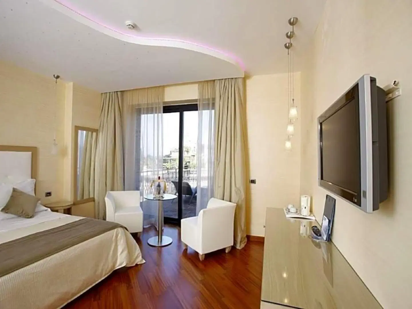 Villa Esperia ROOM_EXAMPLE