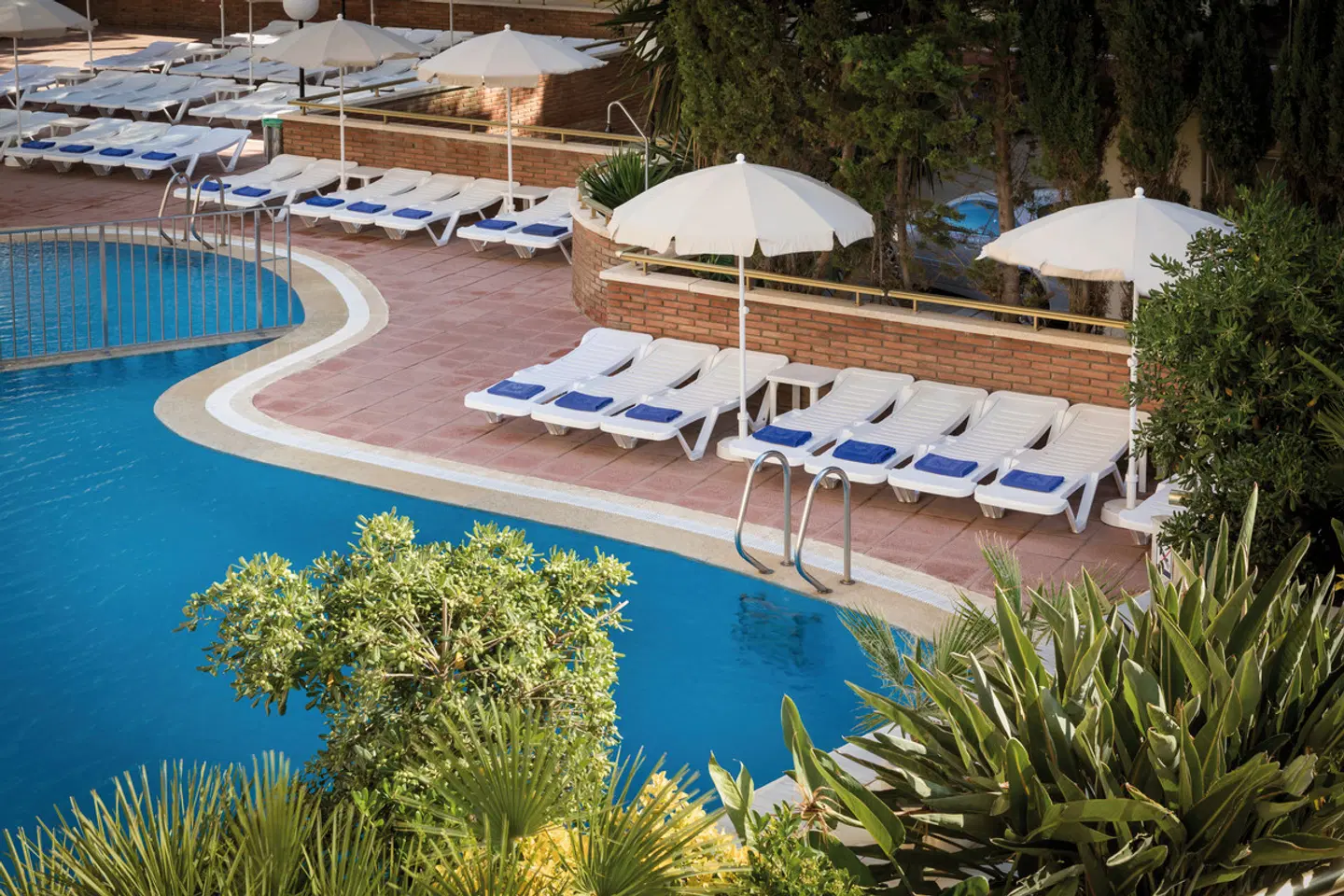 htop Royal Sun OUTDOOR_POOL
