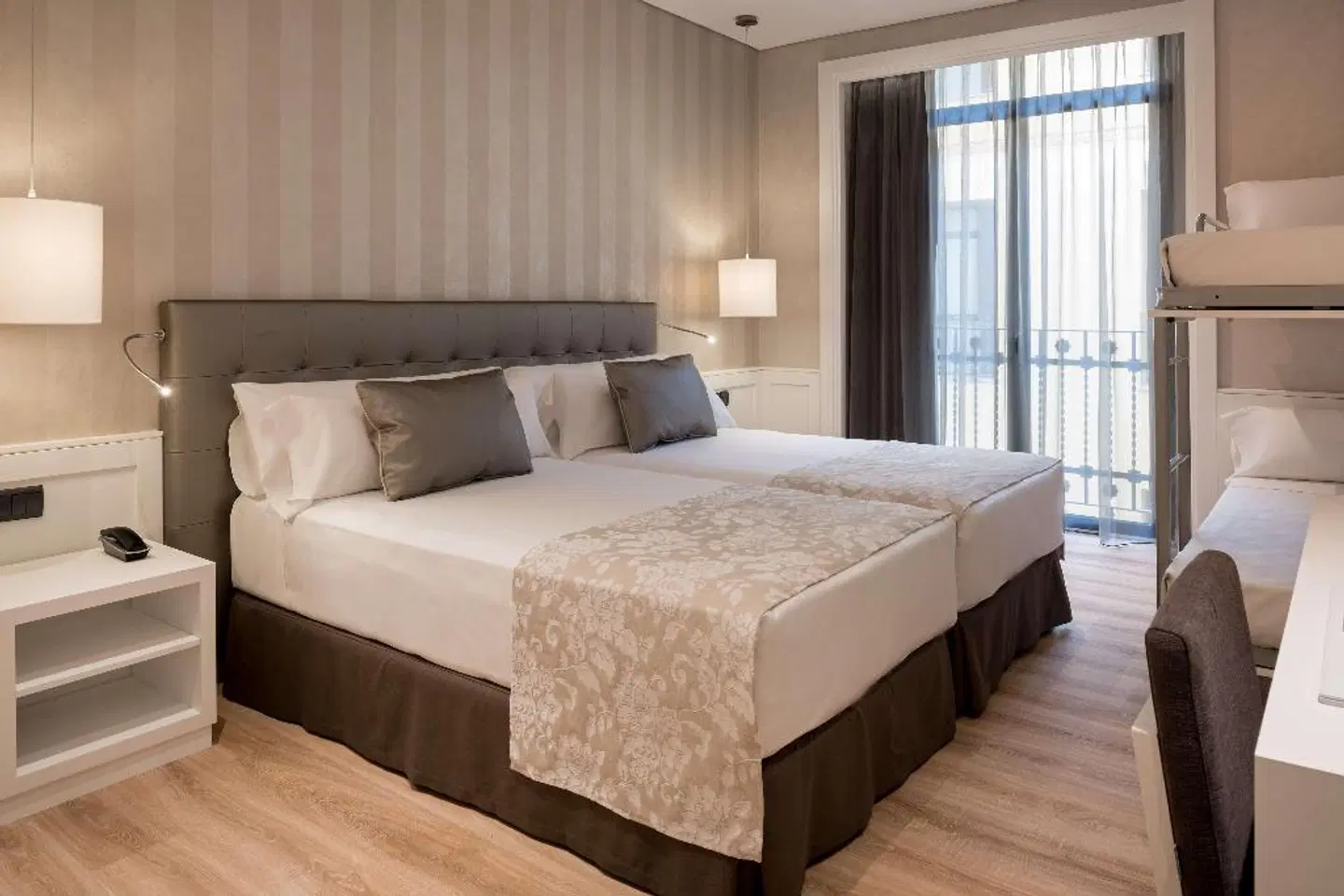 Catalonia Puerta del Sol ROOM_EXAMPLE