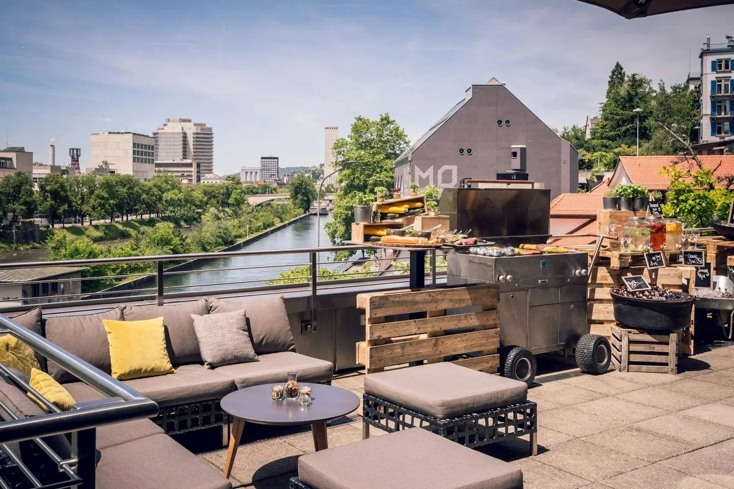 Zurich Marriott Hotel TERRACE