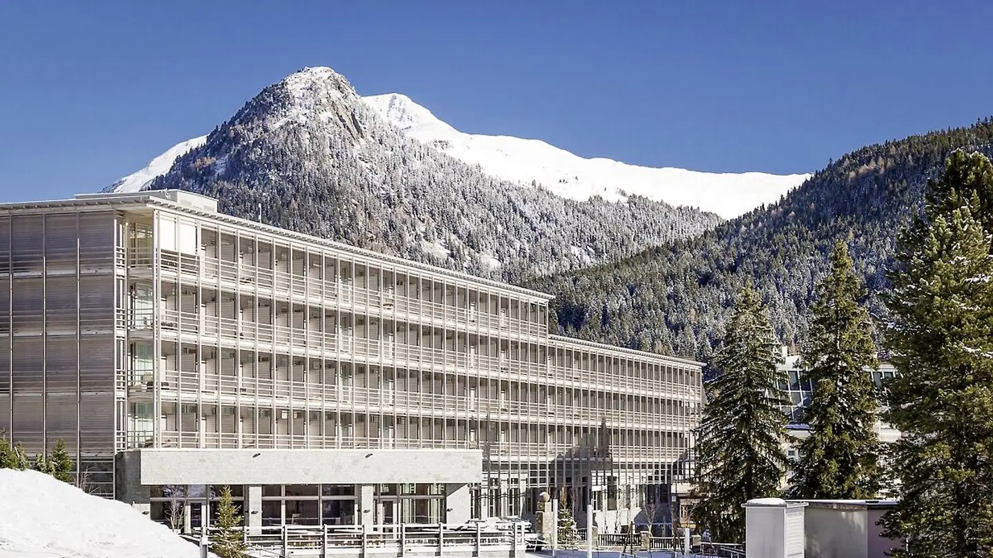 AMERON Davos Swiss Mountain Resort EXTERIOR