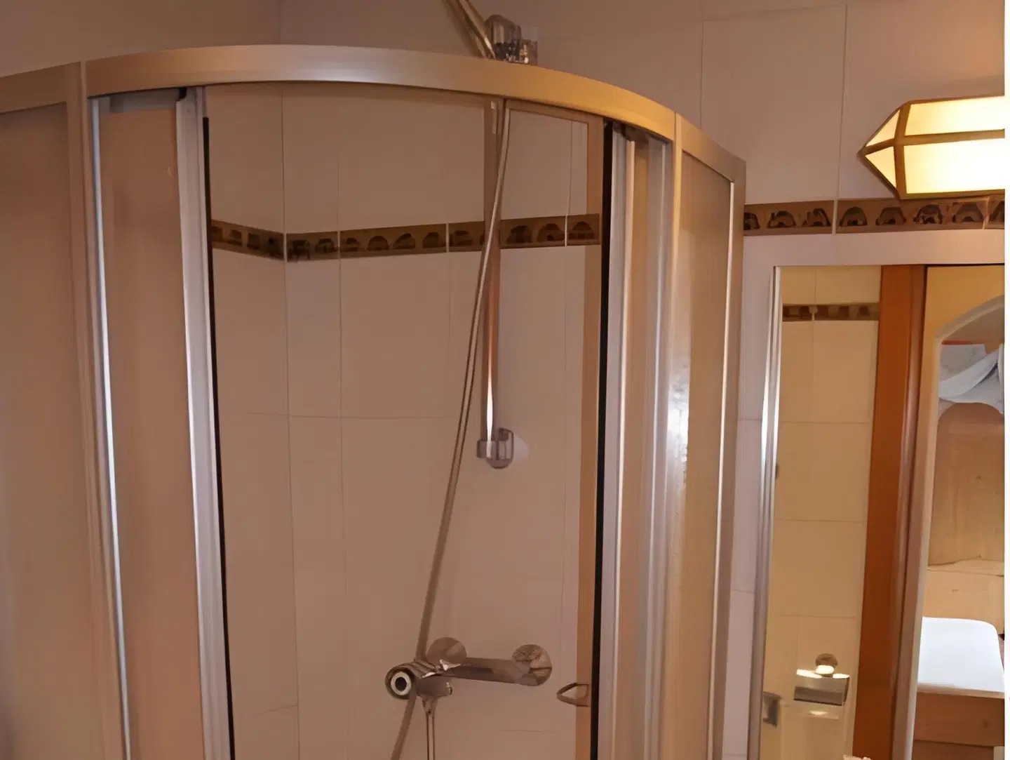 Hotel Grieserin Badezimmer