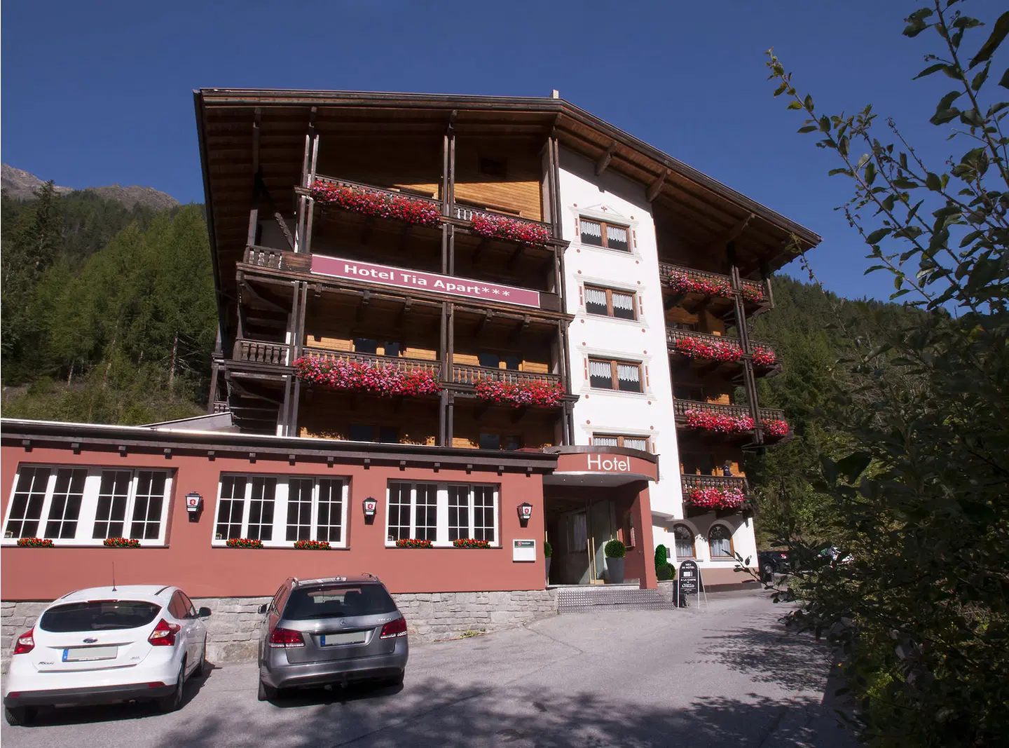Hotel Tia Apart EXTERIOR