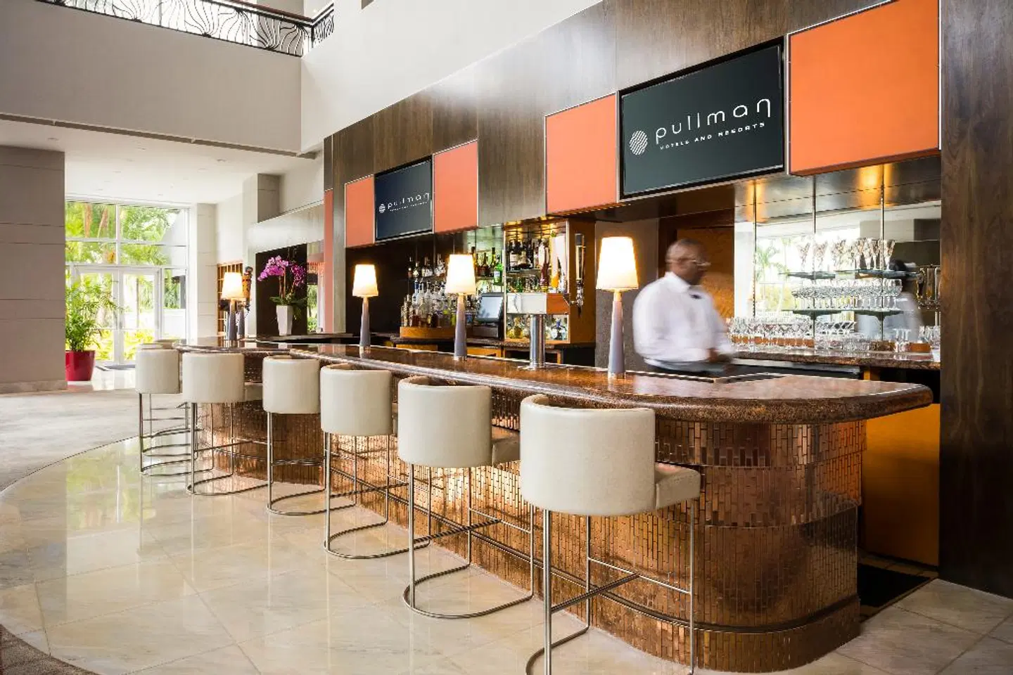 Pullman Miami Airport Hotel Bar