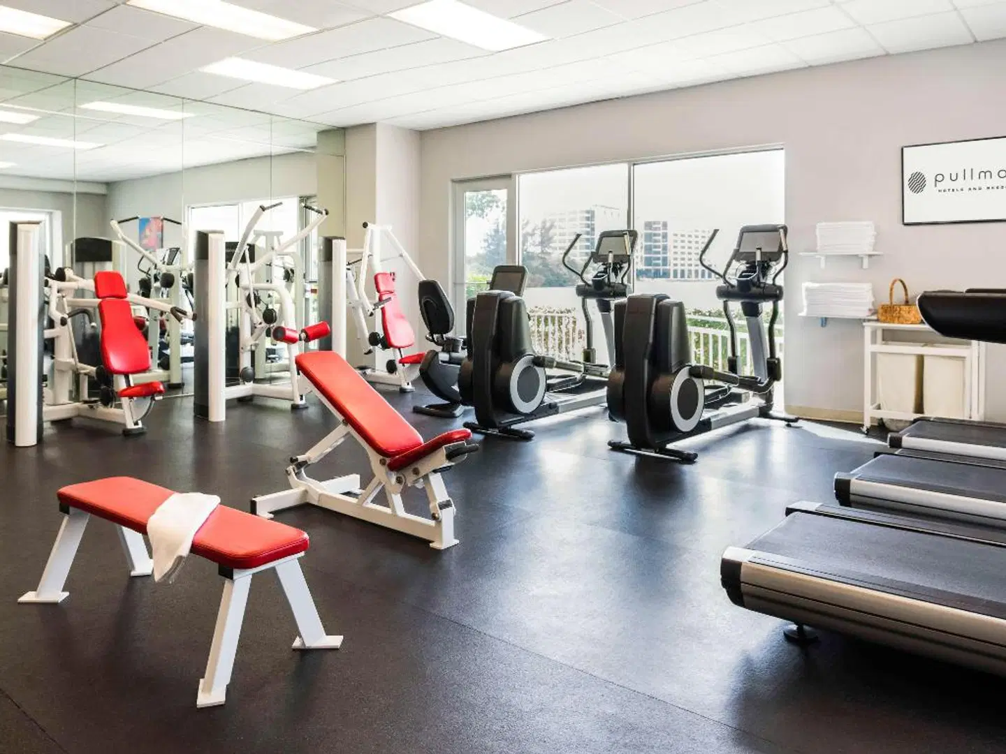 Pullman Miami Airport Hotel SPORTS_AND_LEISURE