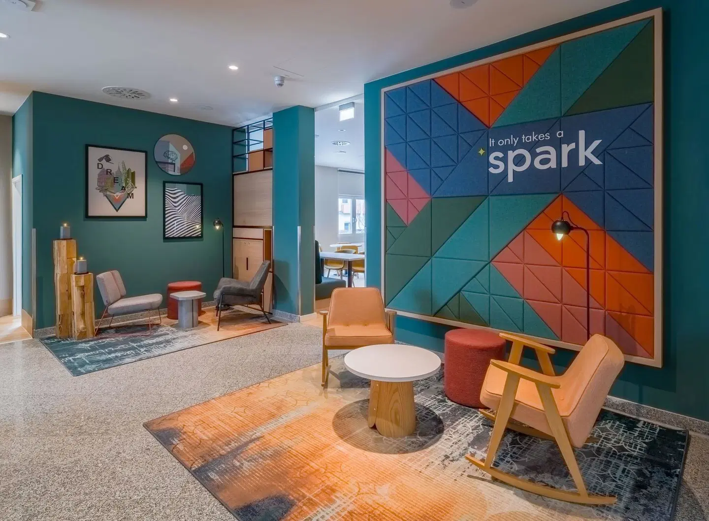 Spark By Hilton Madrid Alcala LOUNGE_LOBBY