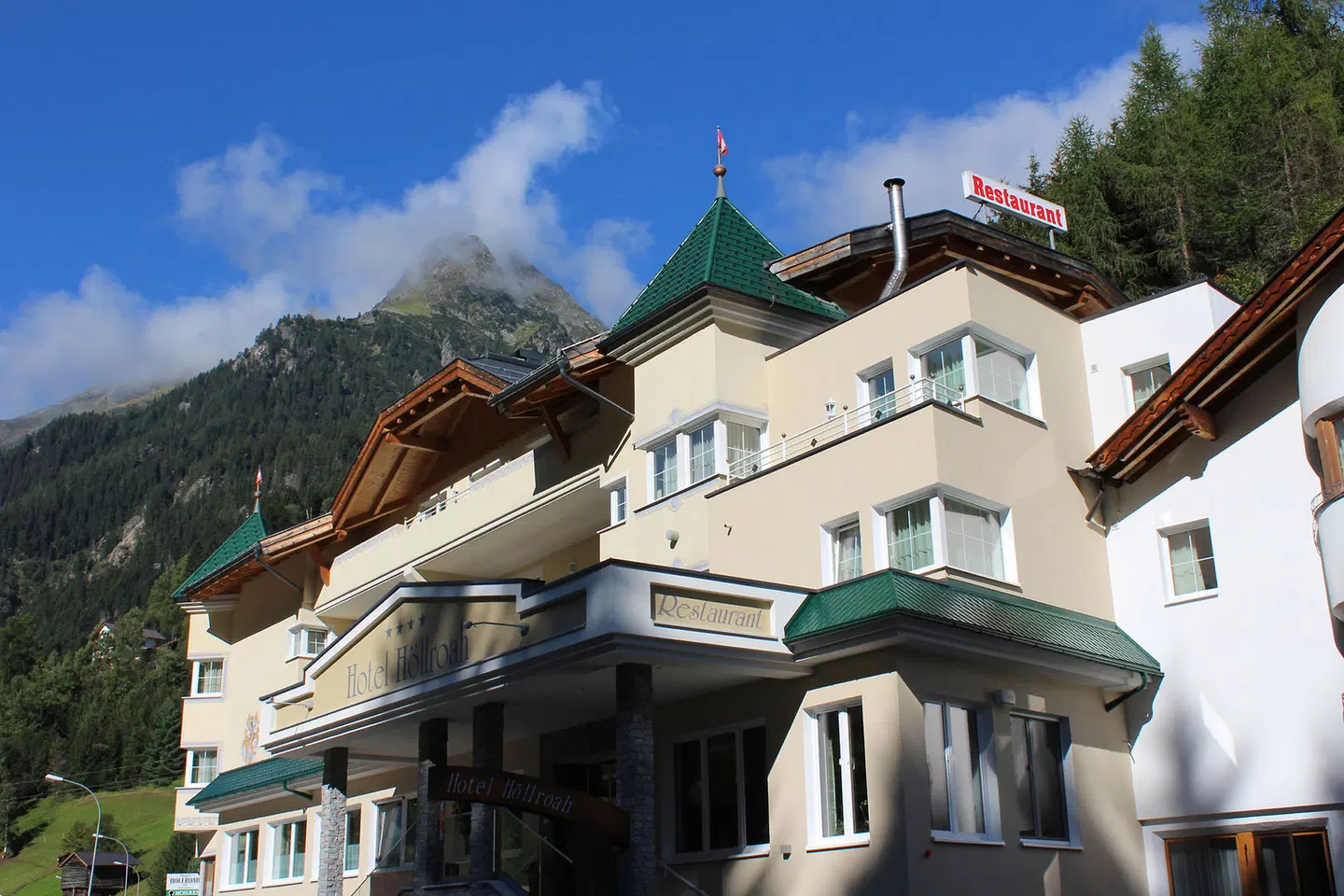 Hotel Höllroah EXTERIOR