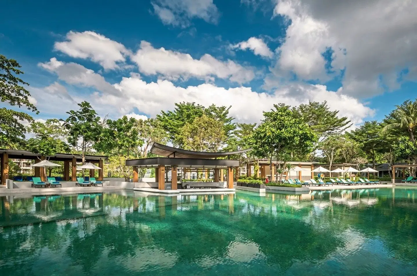 Dusit Thani Krabi Beach Resort OUTDOOR_POOL
