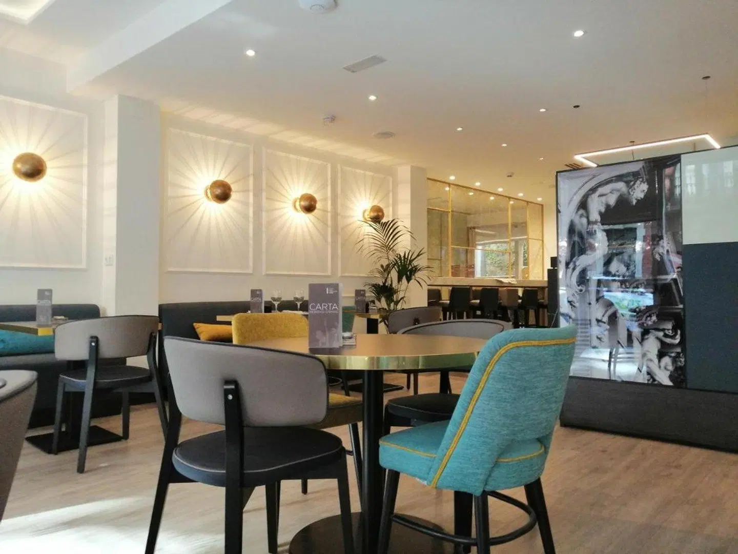 Gran Versalles Bar