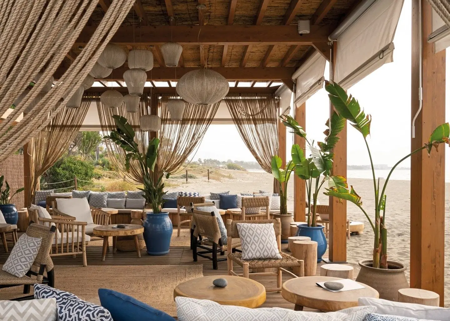 METT Marbella - Estepona Terrasse