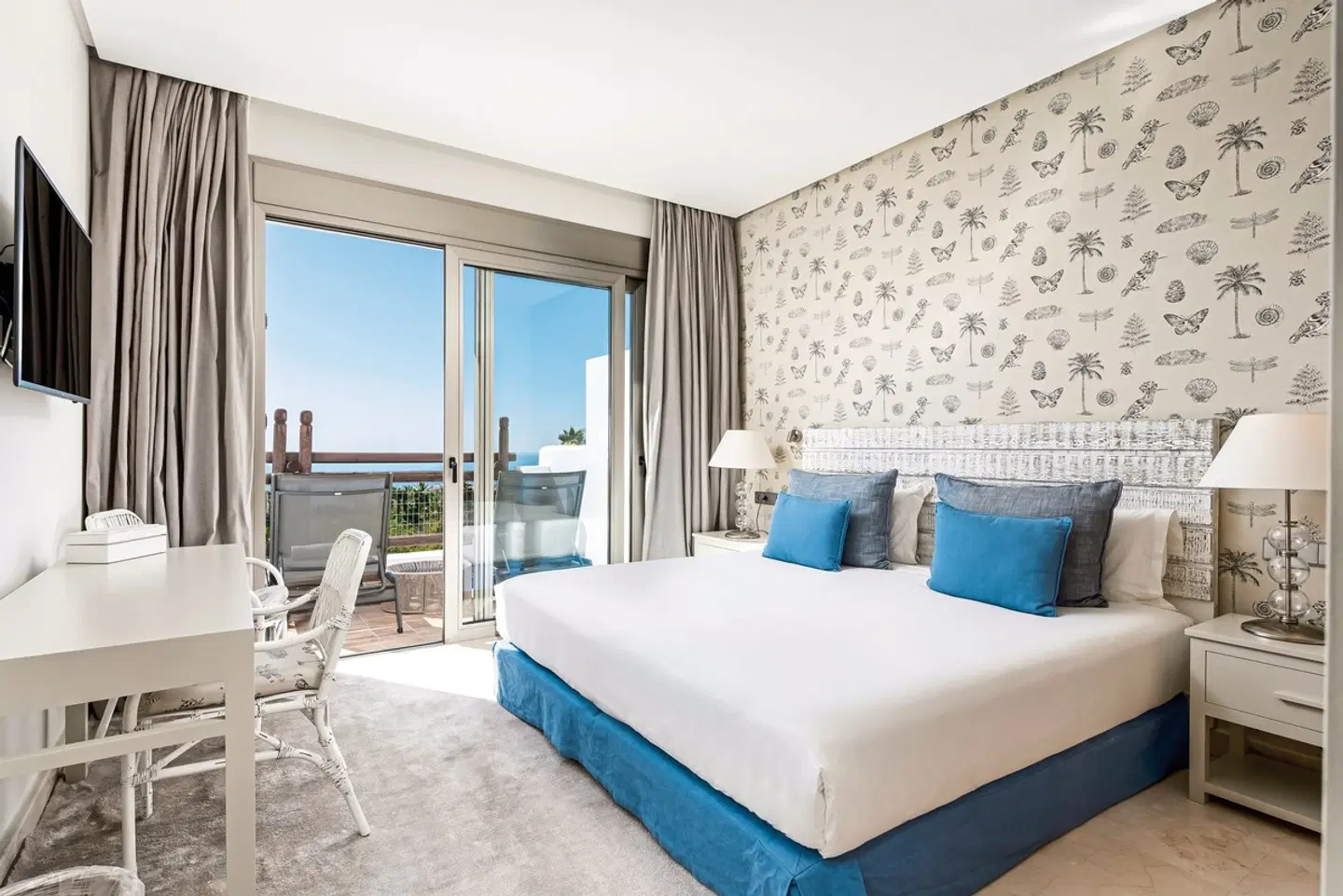 Las Terrazas de Abama Suites ROOM_EXAMPLE