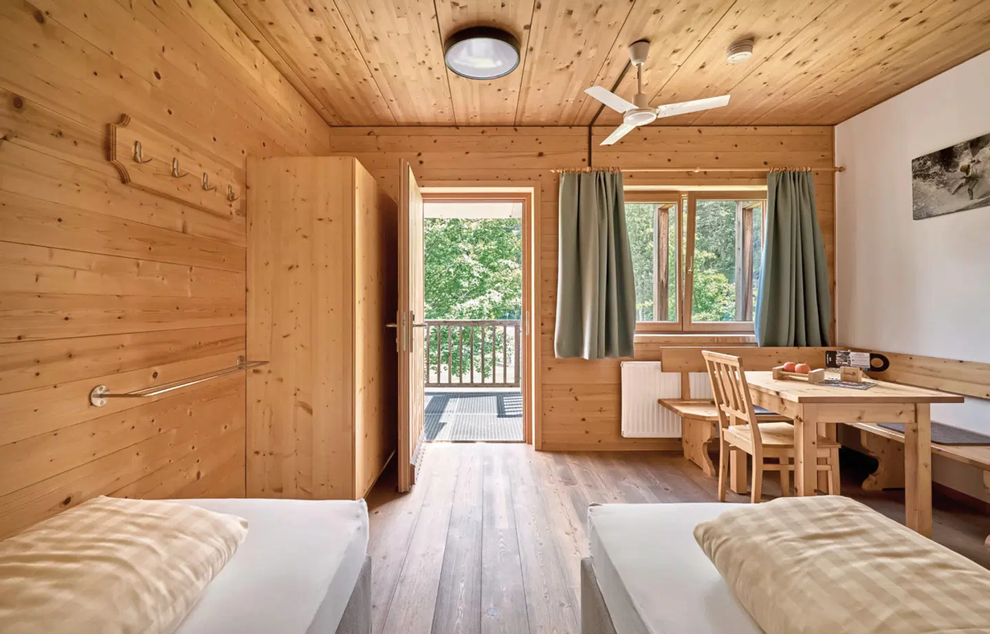 AREA 47 ROOM_EXAMPLE