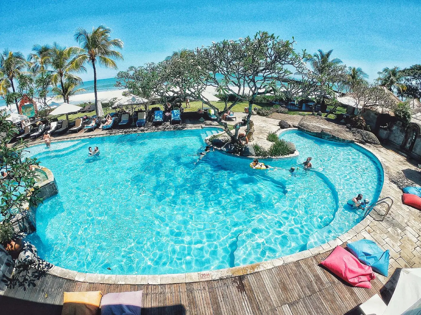 Grand Balisani Suites OUTDOOR_POOL