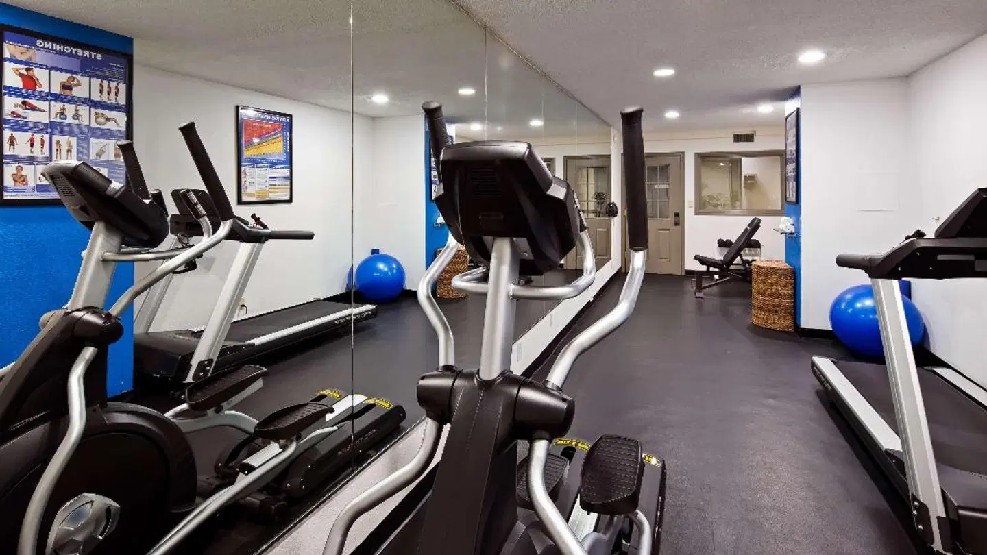 Best Western McCarran Inn SPORTS_AND_LEISURE