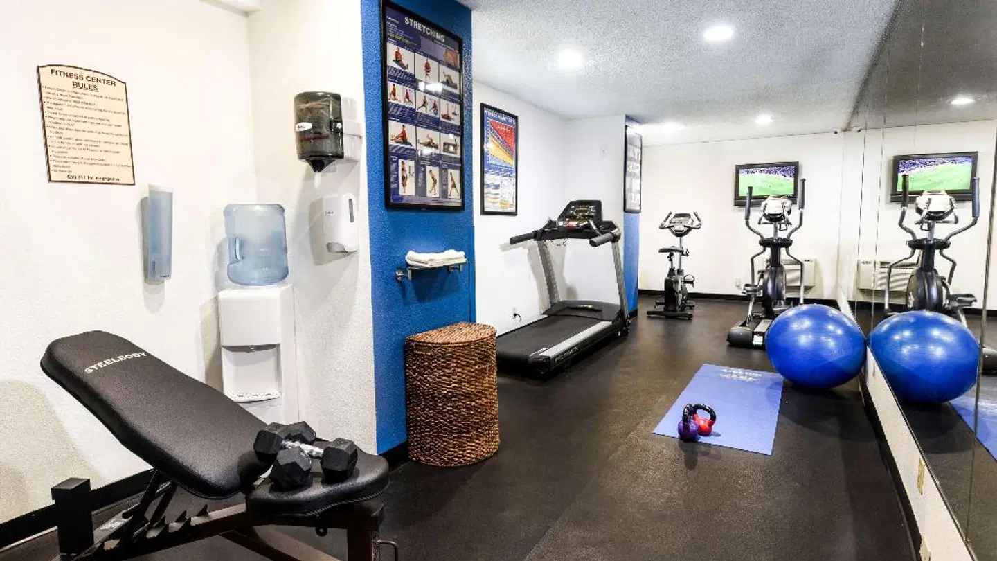 Best Western McCarran Inn SPORTS_AND_LEISURE