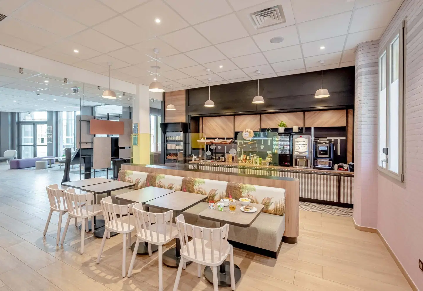 B&B Hotel Toulon Centre Gare Bar