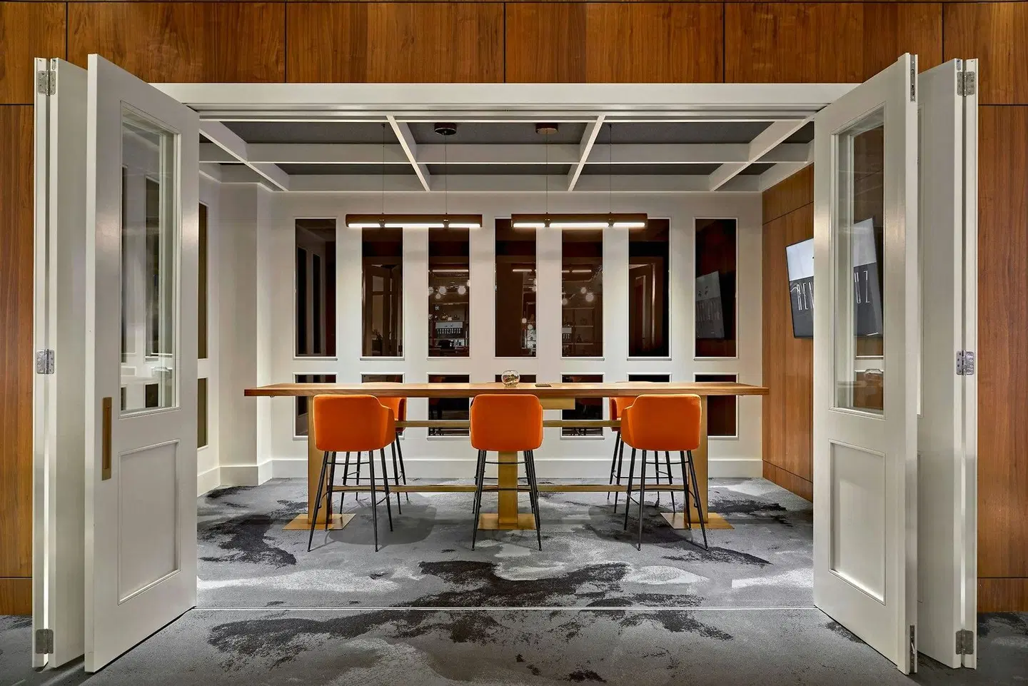 Courtyard by Marriott Calgary South Restaurant