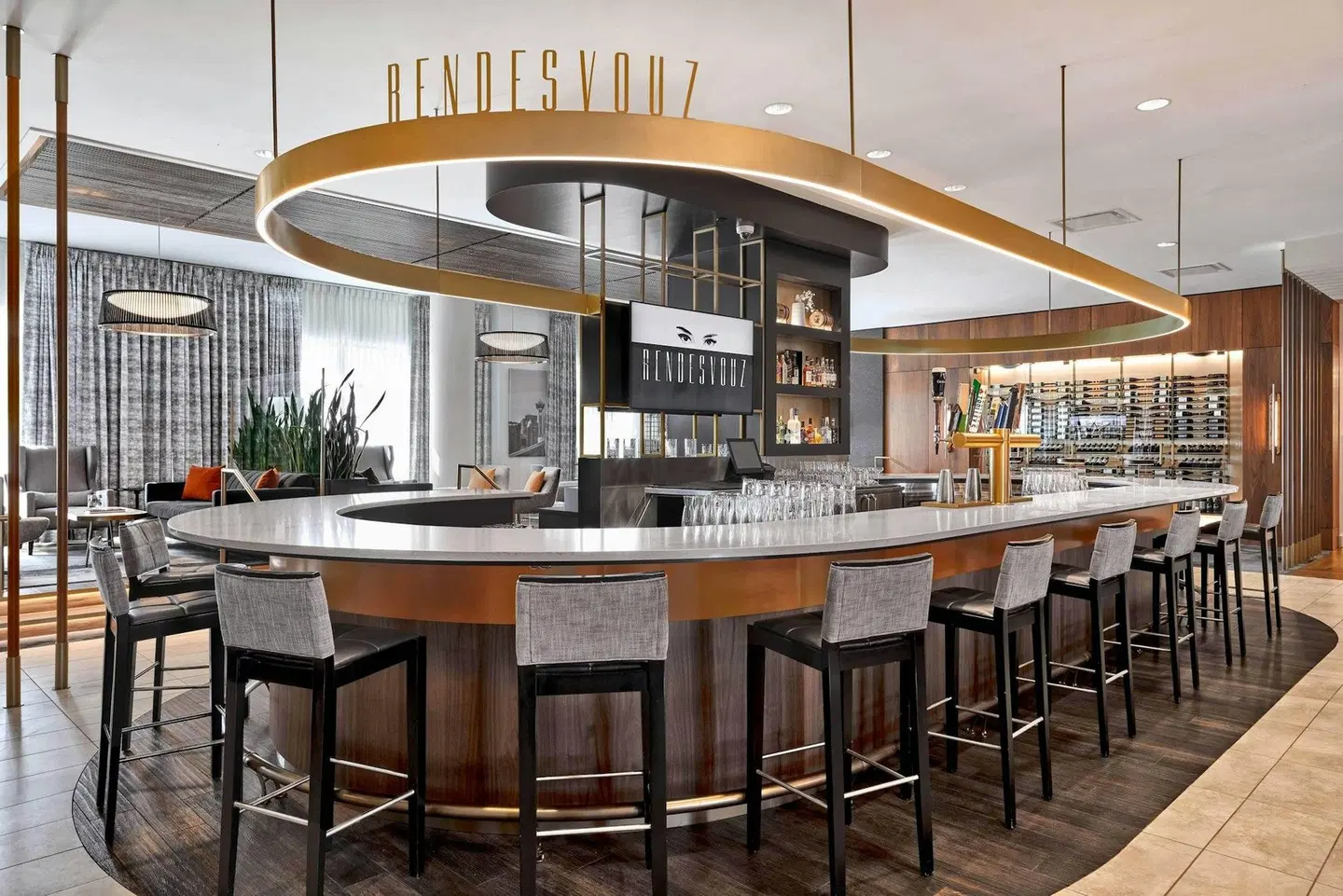 Courtyard by Marriott Calgary South Bar
