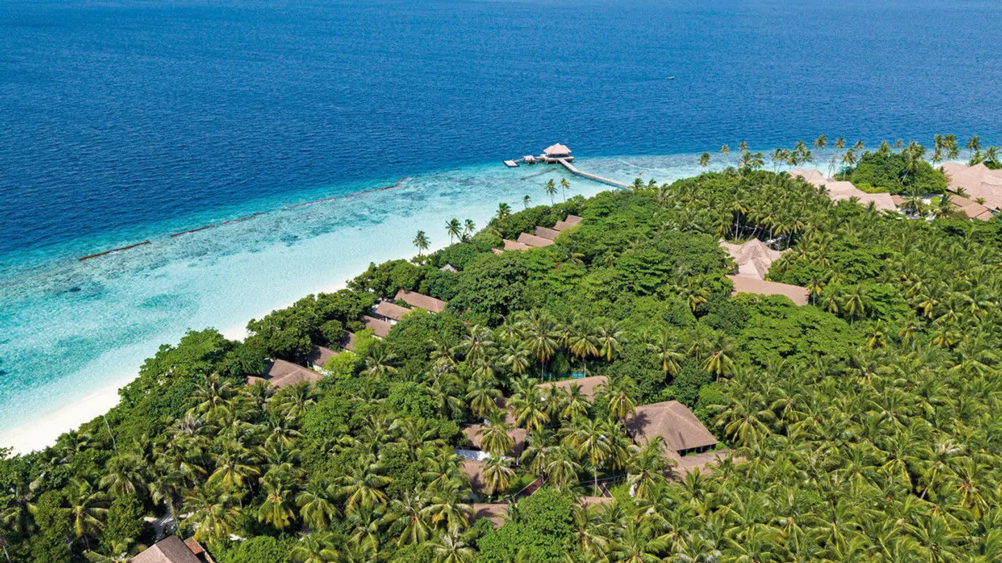 Reethi Faru Resort Strand