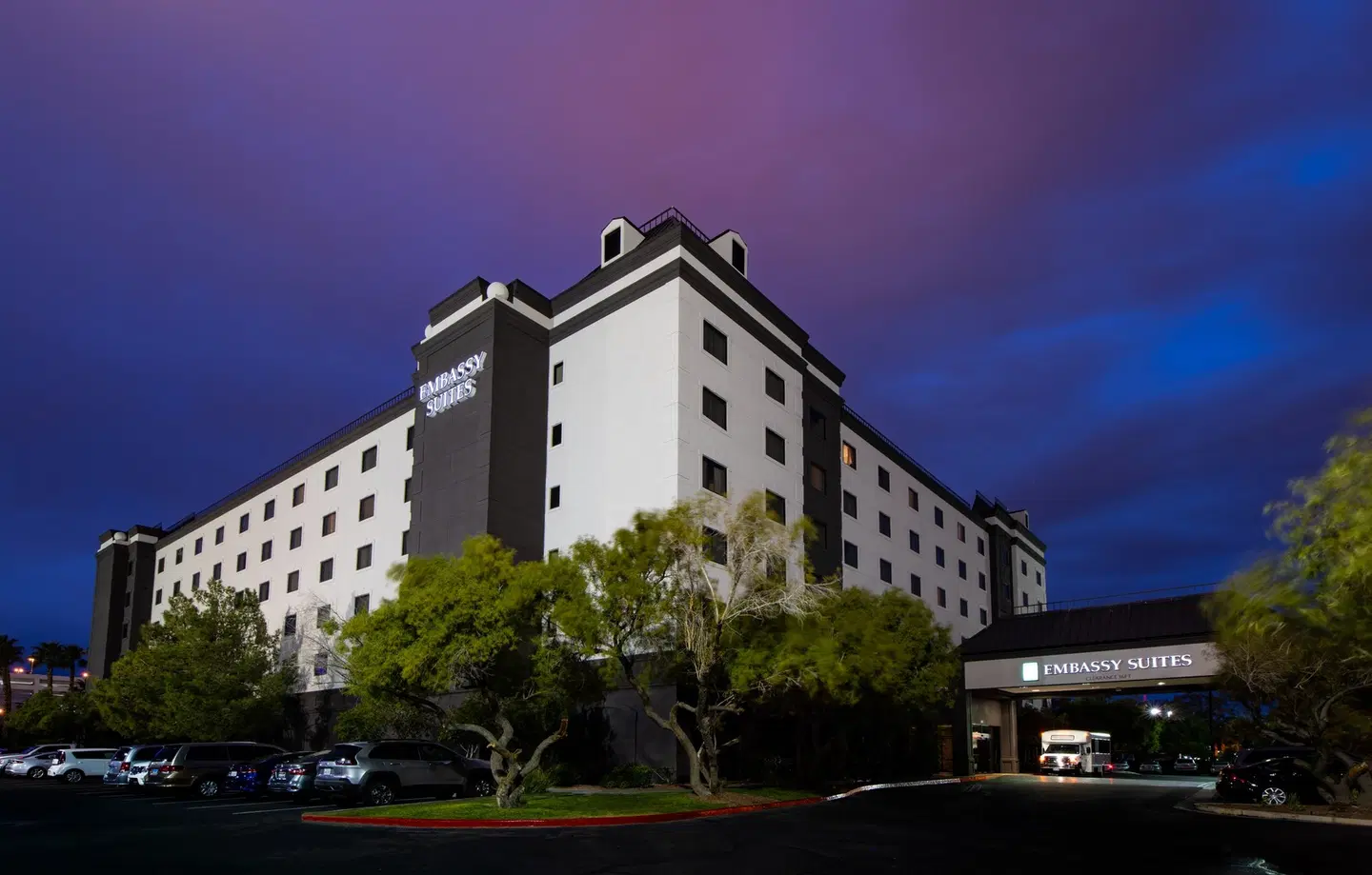 Embassy Suites by Hilton Las Vegas EXTERIOR