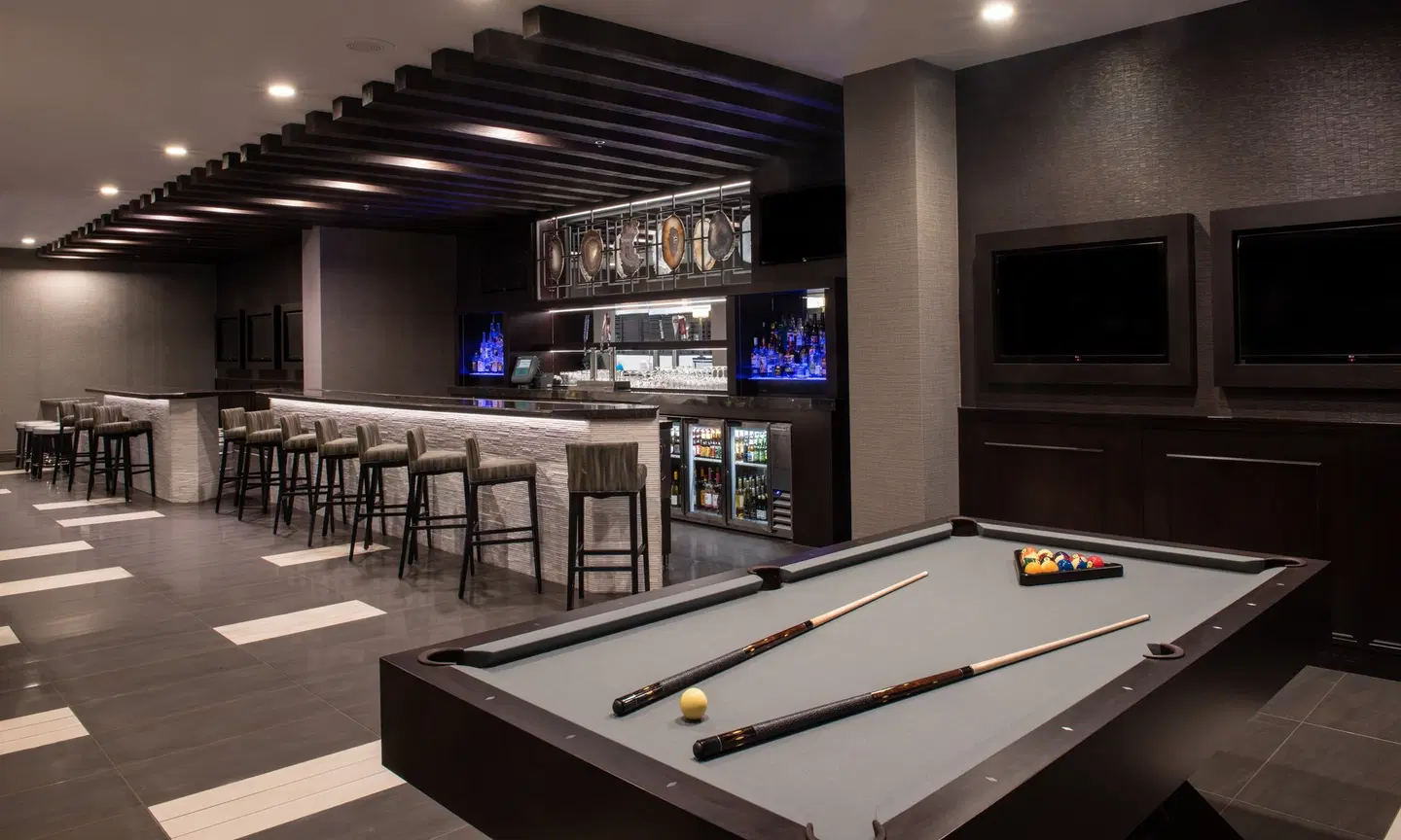 Embassy Suites by Hilton Las Vegas Bar