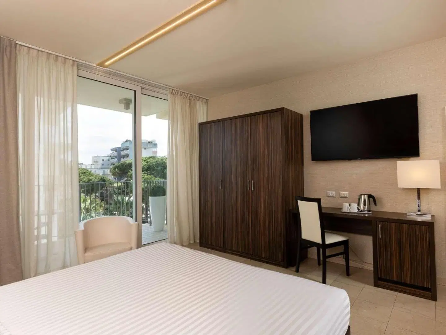 Mercure Rimini Lungomare ROOM_EXAMPLE